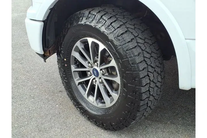 $32989 : Ford F-150 2019 4x4 XL 4dr S image 8