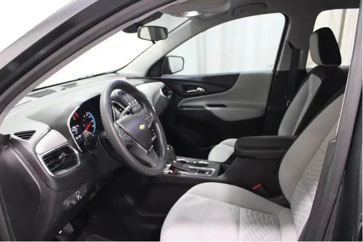 $21982 : Chevrolet Equinox 2020 4x4 L image 3