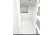 Pequeño apartamento moderno en Miami