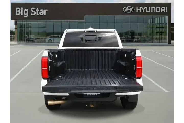 $39988 : Toyota Tacoma 2024 4x4 TRD S image 8