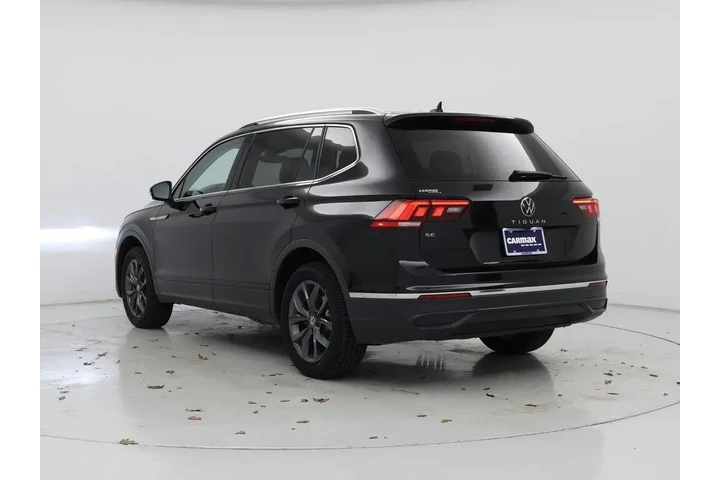 $22998 : Volkswagen Tiguan 2023 SE 4d image 2