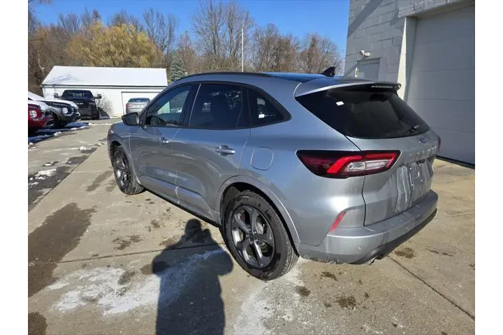 $24990 : Ford Escape 2024 AWD ST-Line image 7