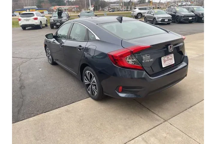 $16852 : Honda Civic 2017 EX-L 4dr Se image 7