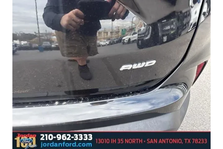 $23536 : Ford Edge 2023 AWD Titanium image 7