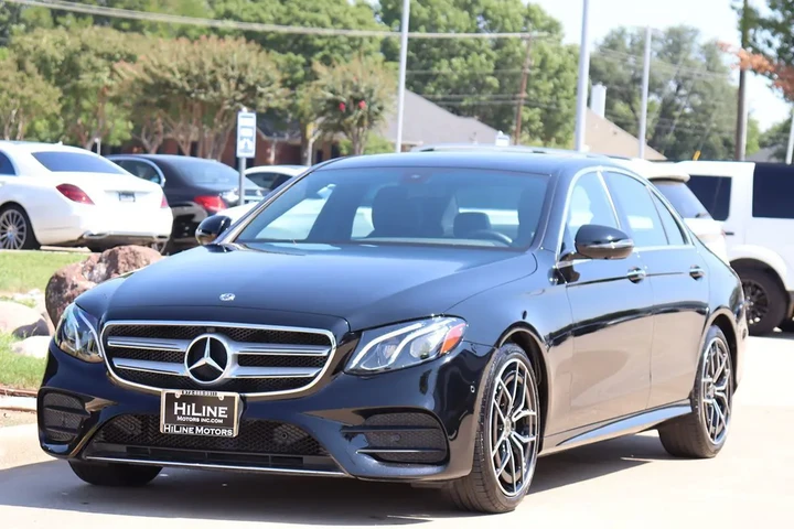 $27929 : 2019 E 300 RWD Sedan image 5