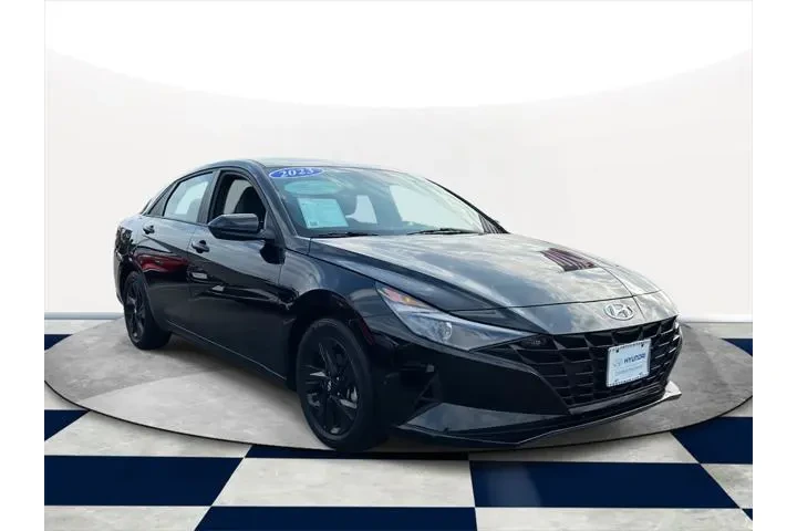 $20977 : Hyundai ELANTRA 2023 SEL 4dr image 1