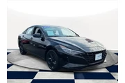 Hyundai ELANTRA 2023 SEL 4dr