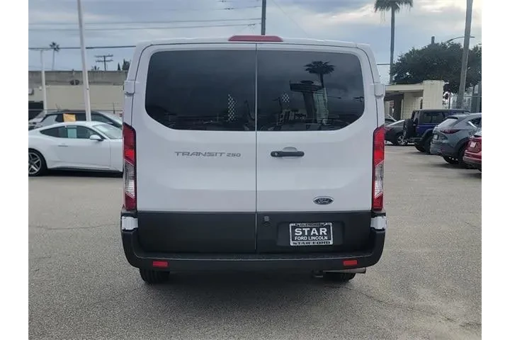 $32595 : Ford Transit 2024 250 3dr SW image 6