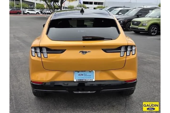 $32900 : Ford Mustang Mach-E 2023 Pre image 6