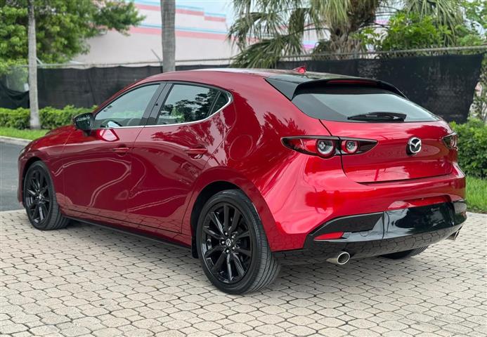 $14900 : Mazda 3 HB Premium image 5