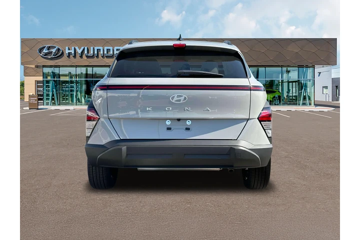 $13990 : Hyundai KONA 2024 SEL 4dr Cr image 6