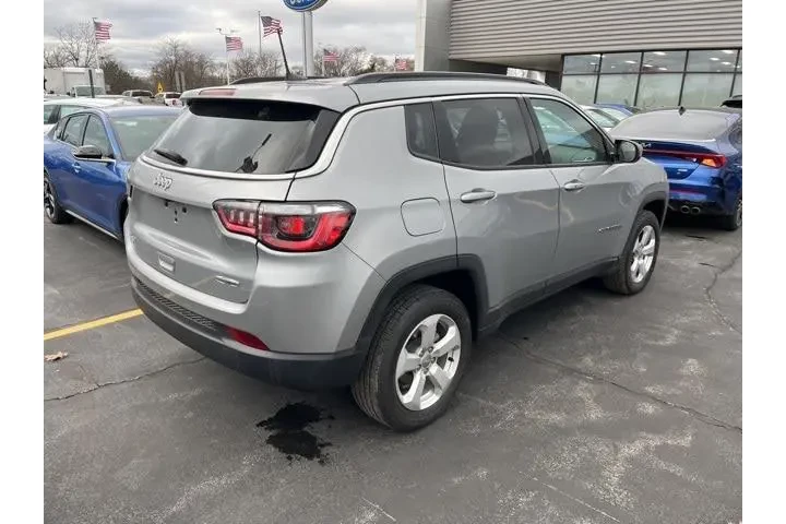 $19588 : Jeep Compass 2021 4x4 Latitu image 4