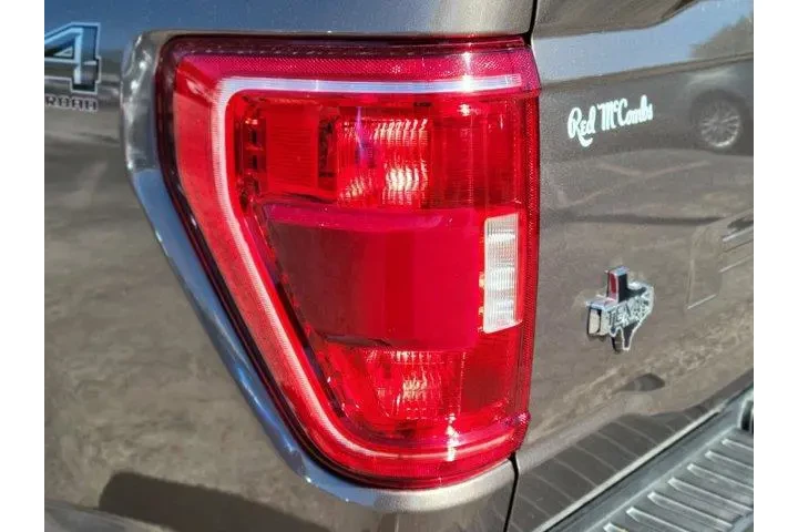 $40000 : Ford F-150 2023 4x4 XLT 4dr image 9