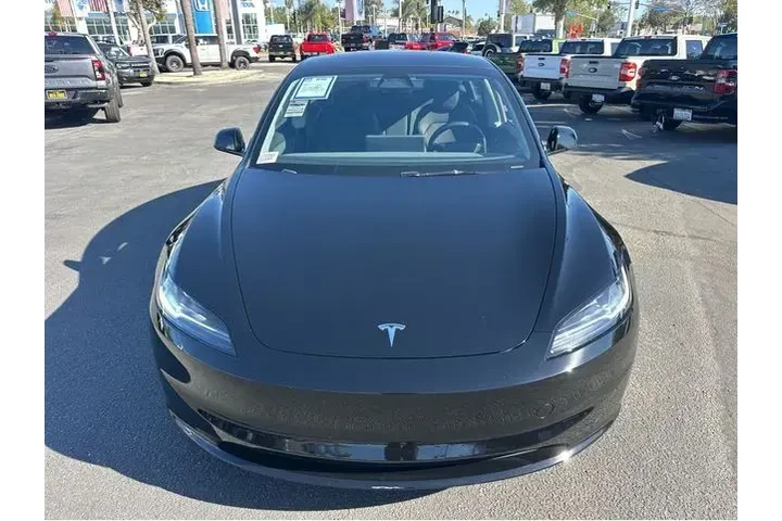 $31972 : Tesla Model 3 2024 4dr Sedan image 2