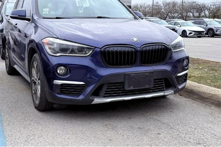 $15821 : BMW X1 2016 AWD xDrive28i 4d image 2
