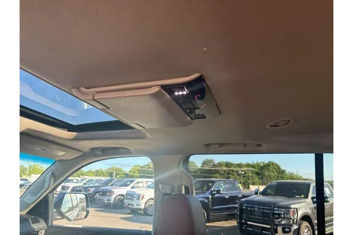$29992 : Cadillac Escalade ESV 2017 4 image 9