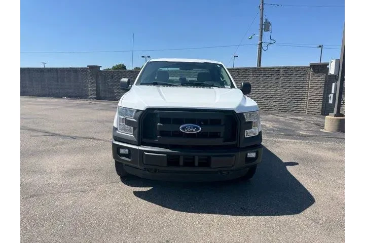 $18982 : Ford F-150 2017 4x4 XL 4dr S image 3