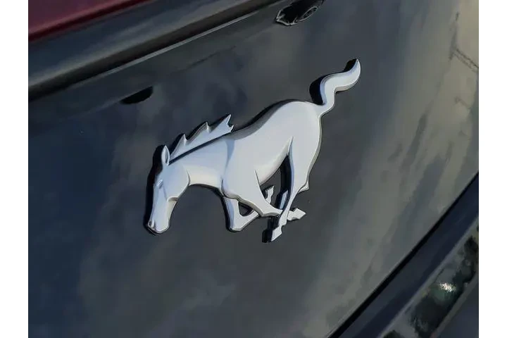 $27992 : Ford Mustang 2024 EcoBoost 2 image 5