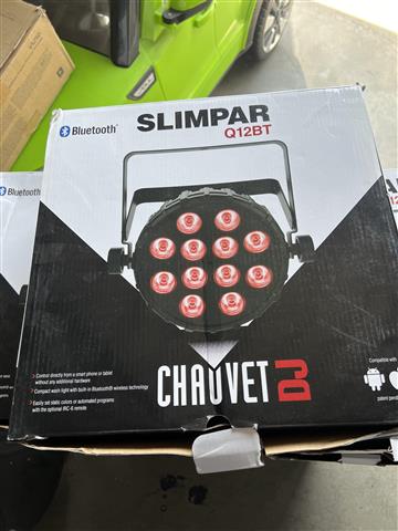 5 Chauvet slimpar Q12bt $750 image 6