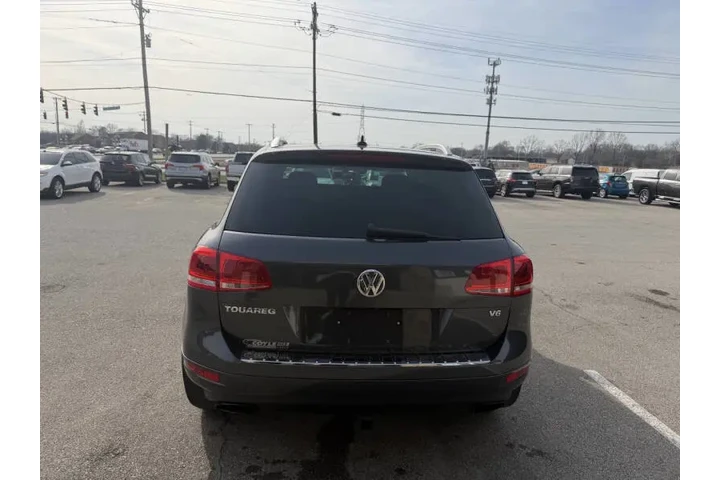 $8999 : 2012 Touareg VR6 Sport image 6