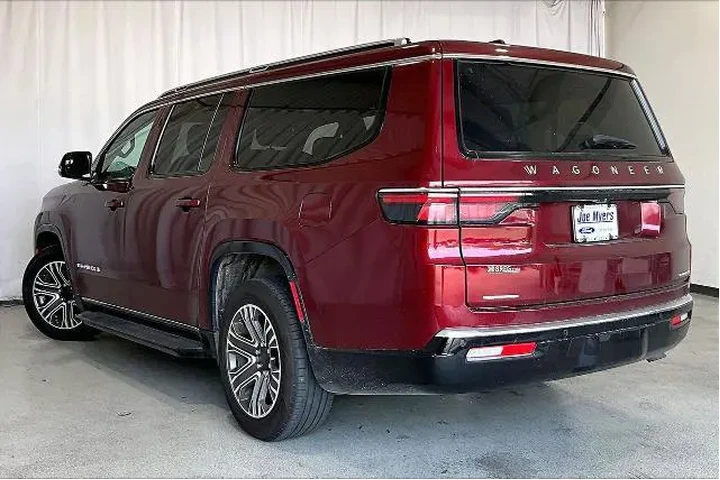$38291 : Jeep Wagoneer L 2023 4x4 Car image 5