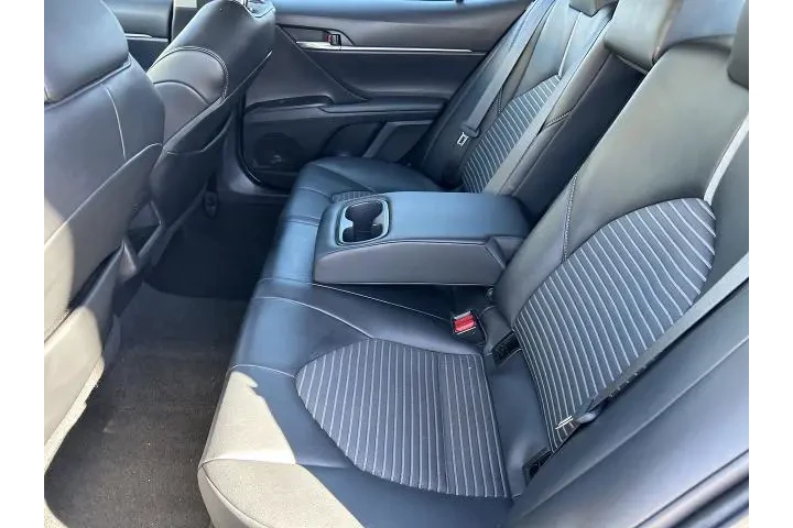 $18997 : Toyota Camry 2021 SE 4dr Sed image 8