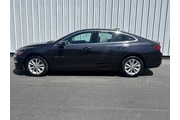 $17794 : Chevrolet Malibu 2023 LT 4dr thumbnail