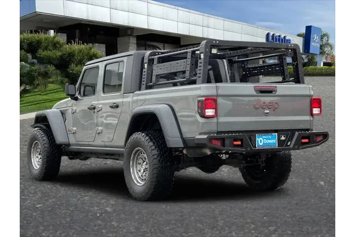 $33999 : Jeep Gladiator 2021 4x4 Moja image 7