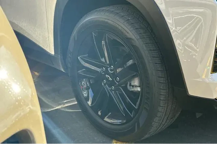 $24995 : Chevrolet Trax 2026 ACTIV 4d image 6