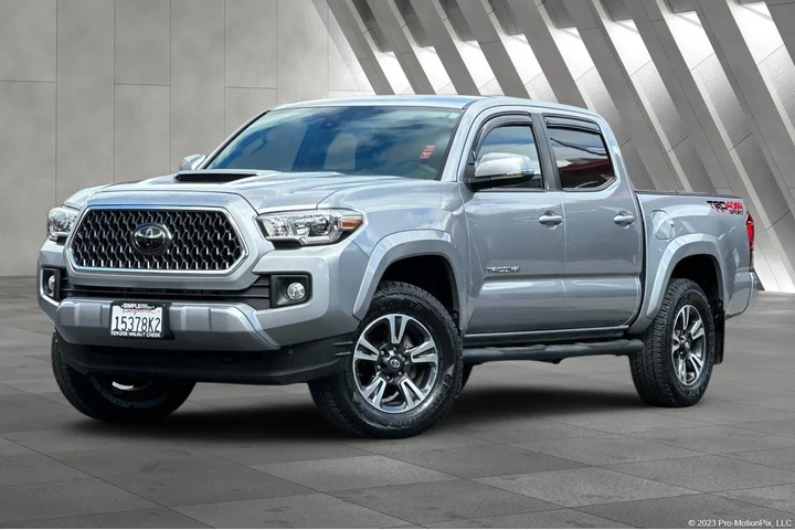 $34000 : Toyota Tacoma 2018 4x4 TRD S image 1
