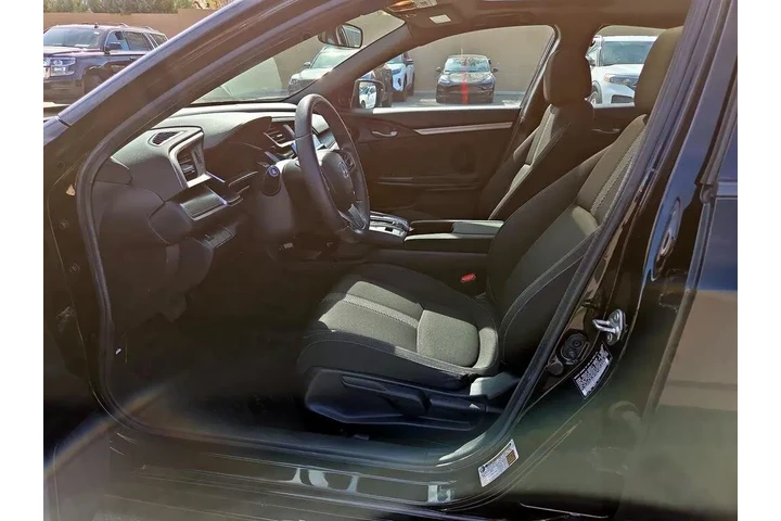 $18998 : Honda Civic 2017 EX 4dr Hatc image 10