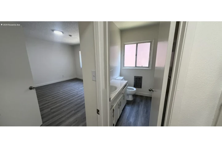 $1895 : Westland @ Roxanne Apartments image 4