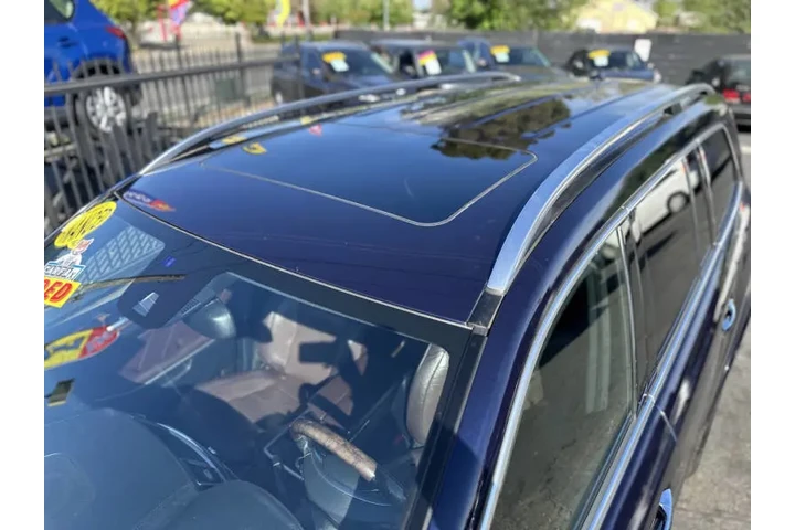 $10995 : 2013 GL-Class GL 550 4MATIC image 9