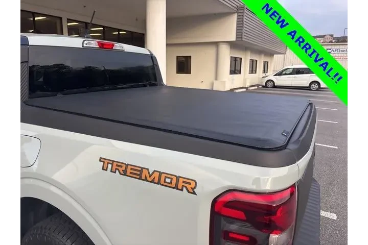 $32497 : Ford Maverick 2024 AWD XLT 4 image 4