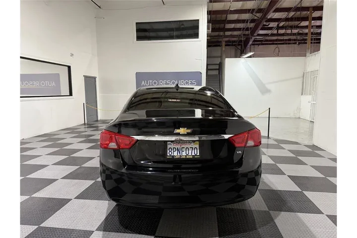 $17649 : Impala 2018 image 5