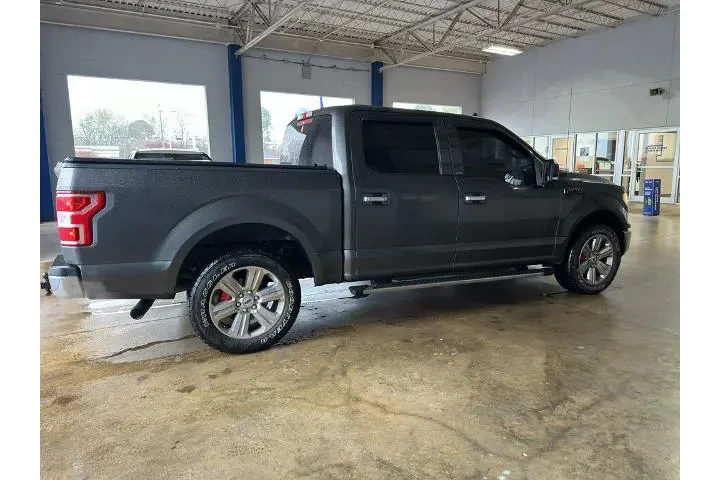 $25075 : Ford F-150 2020 4x4 XLT 4dr image 2