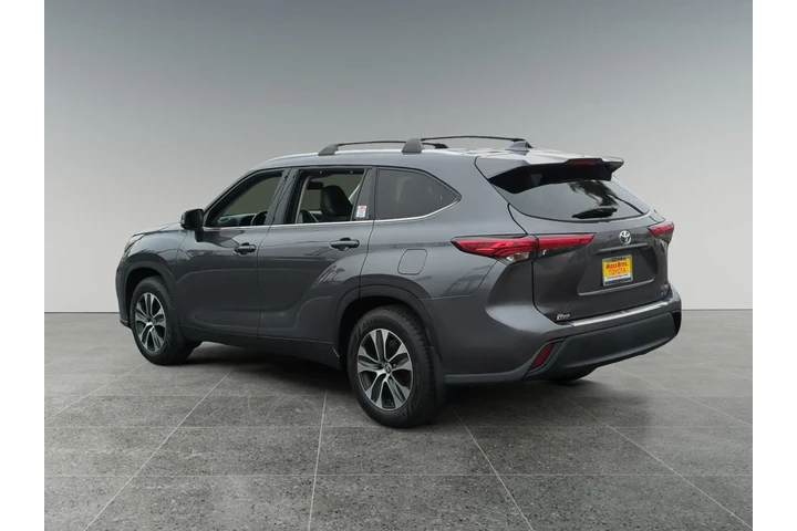 $36250 : Toyota Highlander 2022 XLE 4 image 3