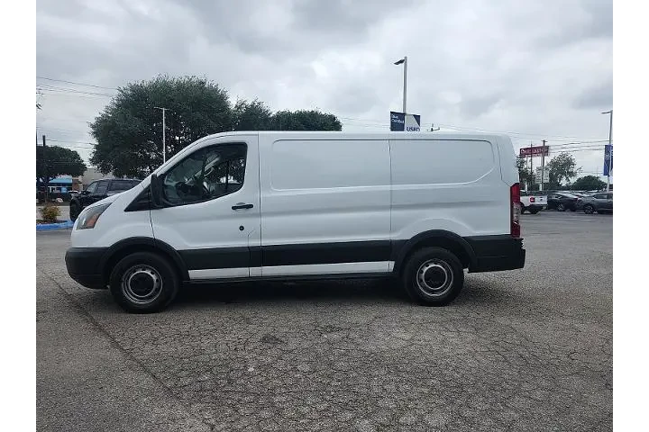 $16998 : Ford Transit 2016 150 3dr SW image 5