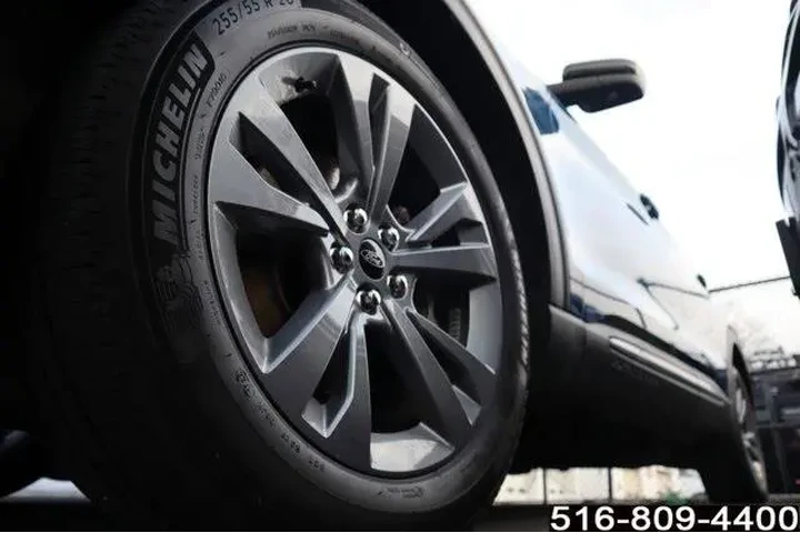 $28247 : Ford Explorer 2022 AWD XLT 4 image 6