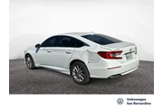 $25985 : Honda Accord 2021 LX 4dr Sed thumbnail
