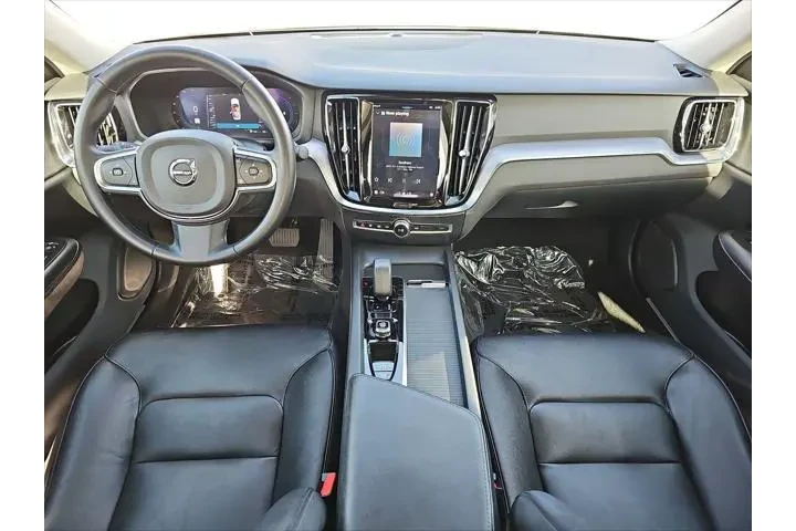 $26576 : Volvo S60 2024 B5 Core Dark image 9