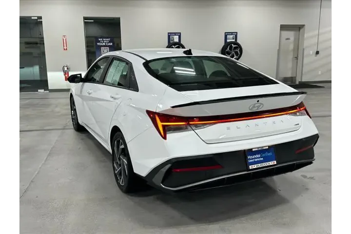 $29220 : Hyundai ELANTRA Hybrid 2025 image 5