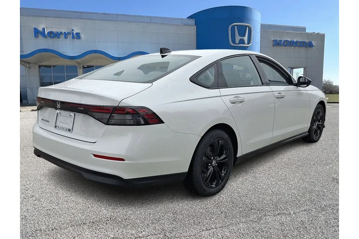 $27487 : Honda Accord 2025 SE 4dr Sed image 4