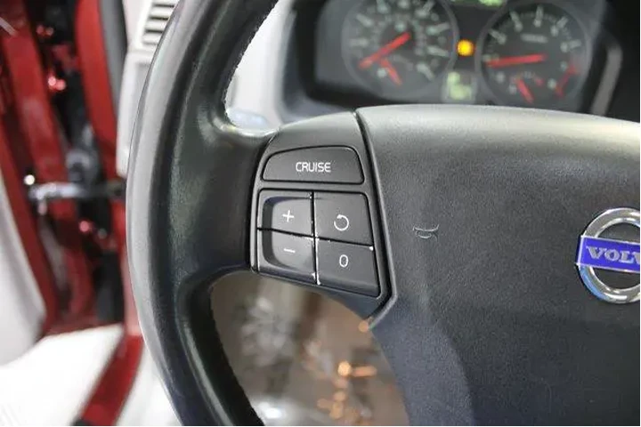 $10985 : Volvo V50 2011 T5 4dr Wagon image 9