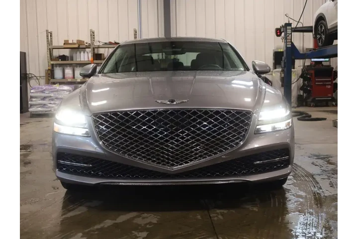 $32877 : Genesis G80 2024 AWD 2.5T 4d image 2