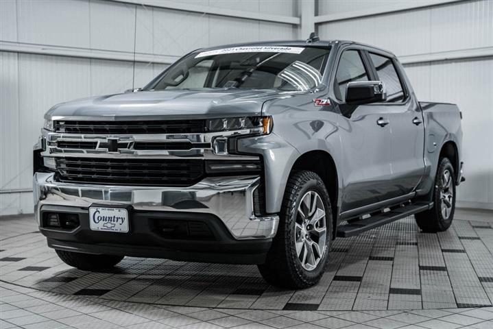 $32000 : 2021 Silverado 1500 LT image 3