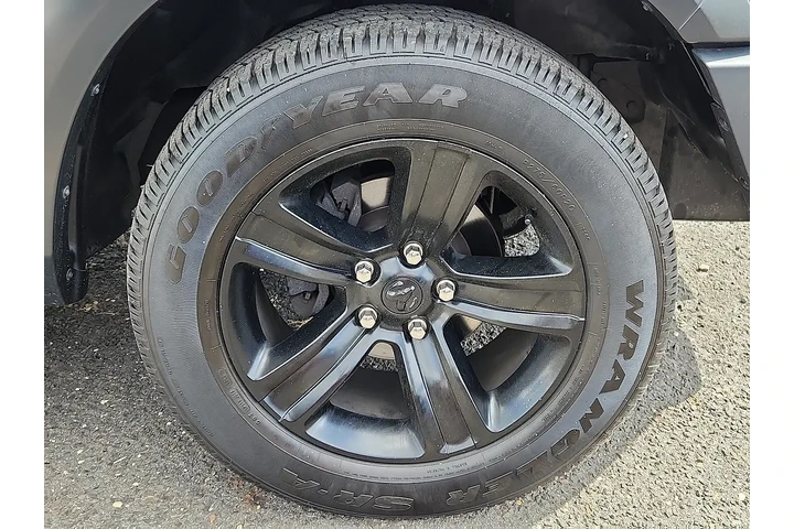 $27859 : Ram 1500 Classic 2021 4x4 Wa image 9