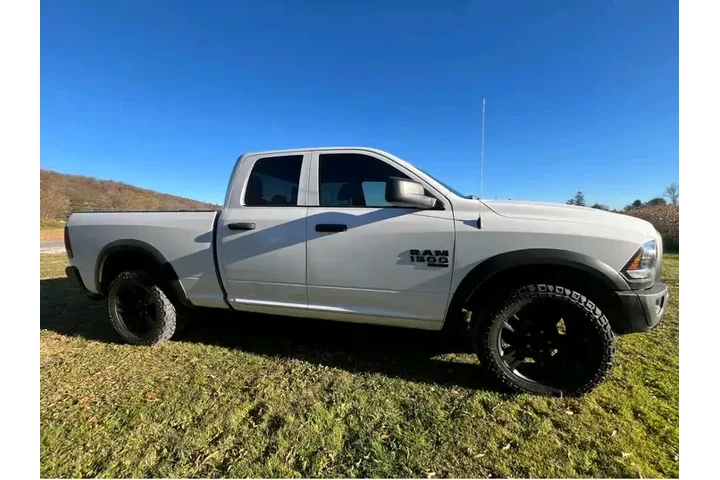 $8000 : Still clean and runs well image 7