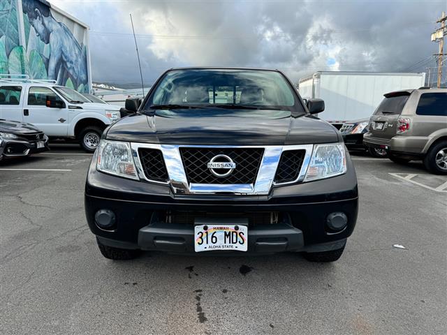 $22995 : 2019 Frontier Crew Cab 4x2 SV image 2