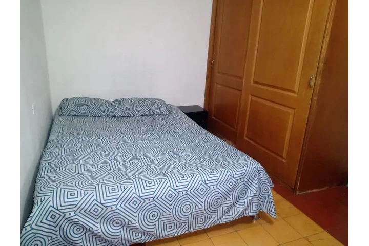 $550000 : Habitacion amoblada disponible image 2